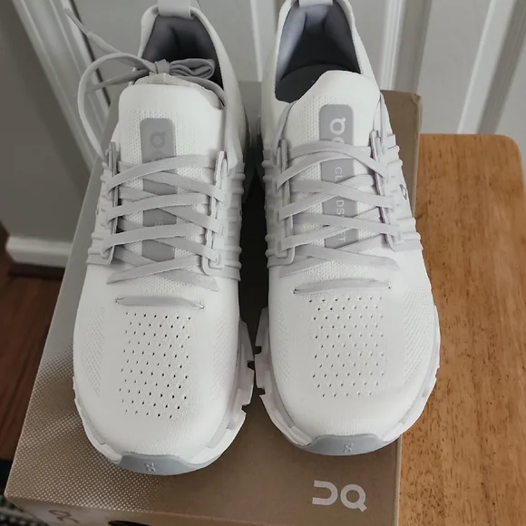 On Running Cloudswift 3 Women's Athletic Shoes - Picture 3 of 5